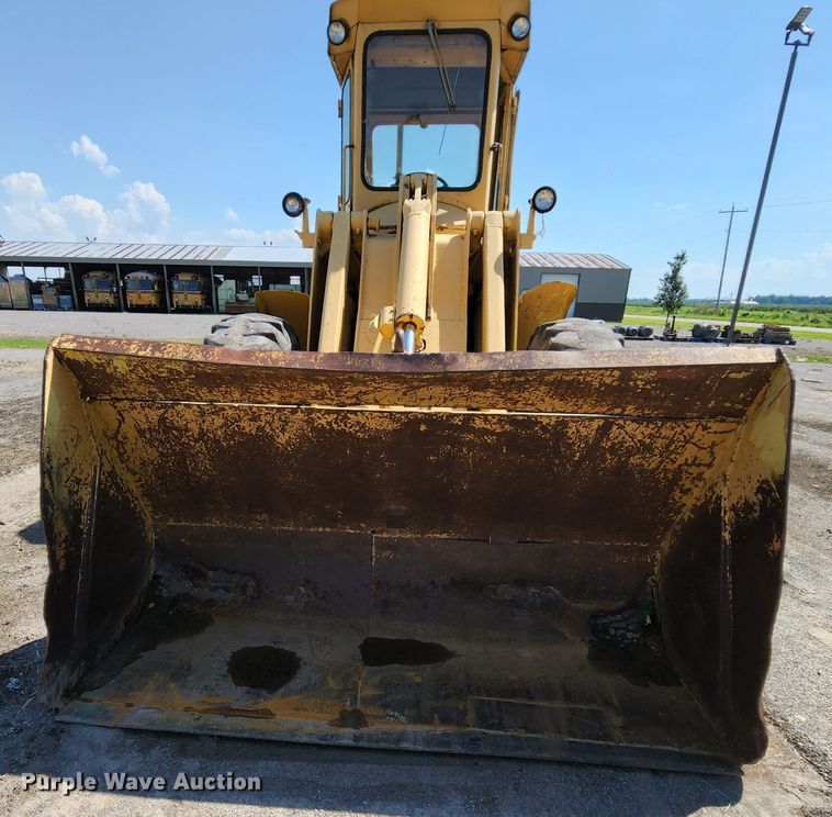 image for item MK9173 1978 John Deere JD444  wheel loader