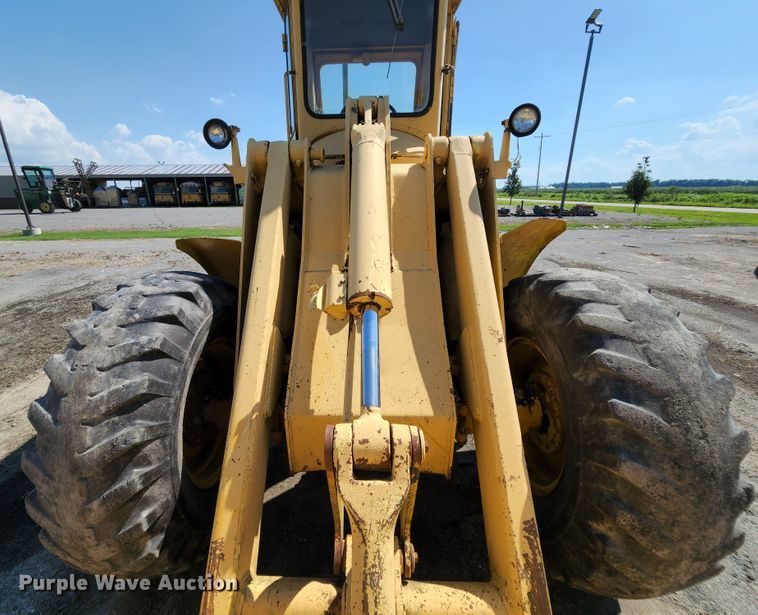 image for item MK9173 1978 John Deere JD444  wheel loader