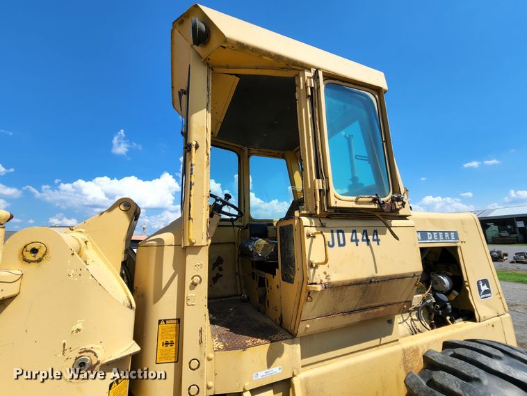image for item MK9173 1978 John Deere JD444  wheel loader
