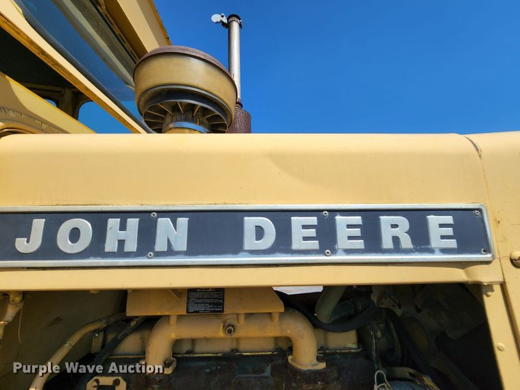 image for item MK9173 1978 John Deere JD444  wheel loader