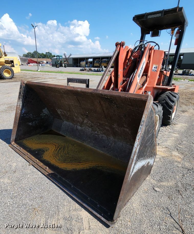 image for item MK9176 Willmar Wrangler  wheel loader