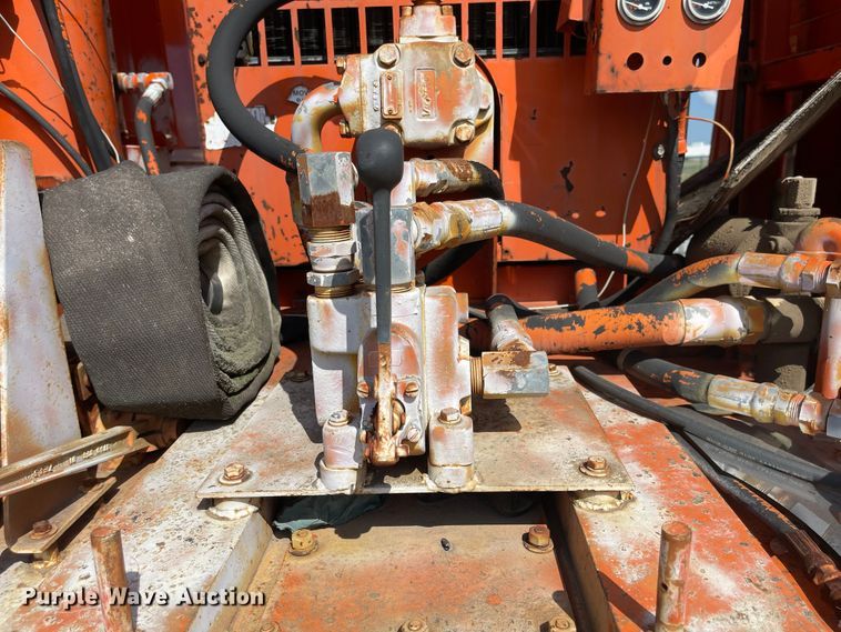 image for item MU9064 1987 Ford LT8000  sewer jetter truck