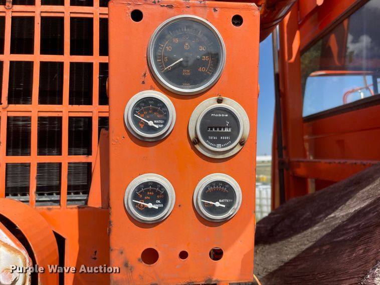 image for item MU9064 1987 Ford LT8000  sewer jetter truck