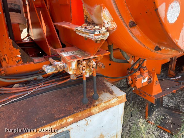 image for item MU9064 1987 Ford LT8000  sewer jetter truck