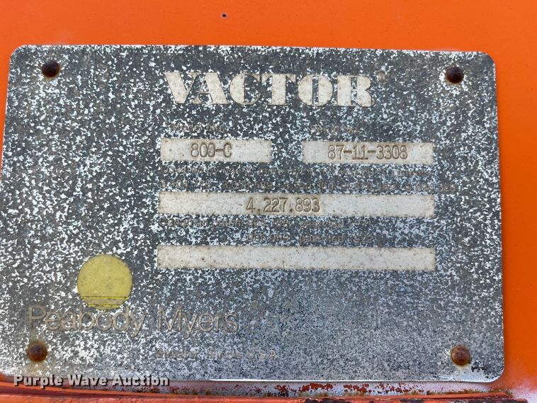 image for item MU9064 1987 Ford LT8000  sewer jetter truck