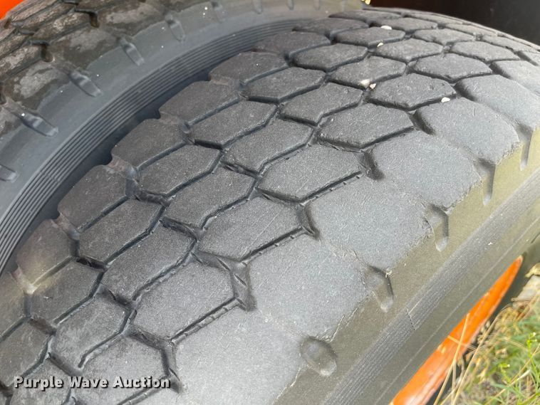 image for item MU9064 1987 Ford LT8000  sewer jetter truck