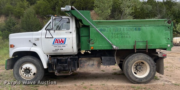 image for item MU9070 1984 Chevrolet 70  dump truck
