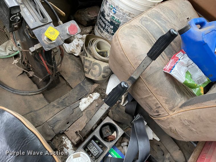 image for item MU9070 1984 Chevrolet 70  dump truck