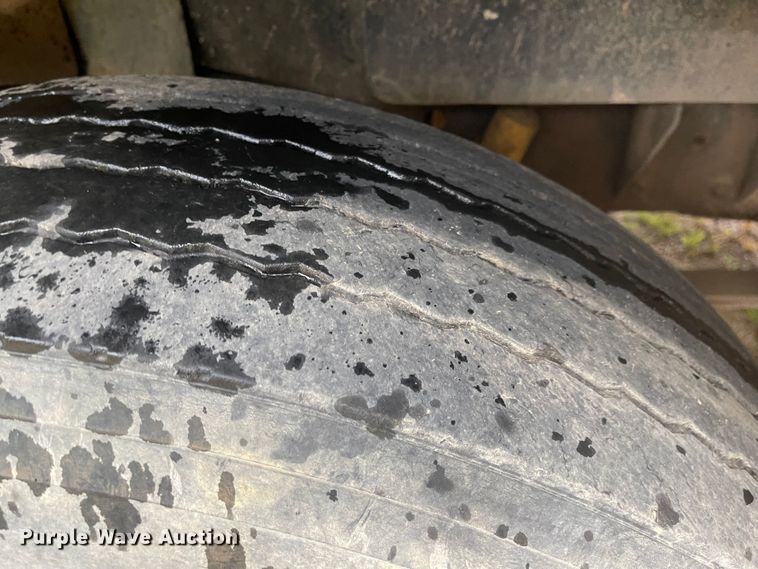 image for item MU9070 1984 Chevrolet 70  dump truck