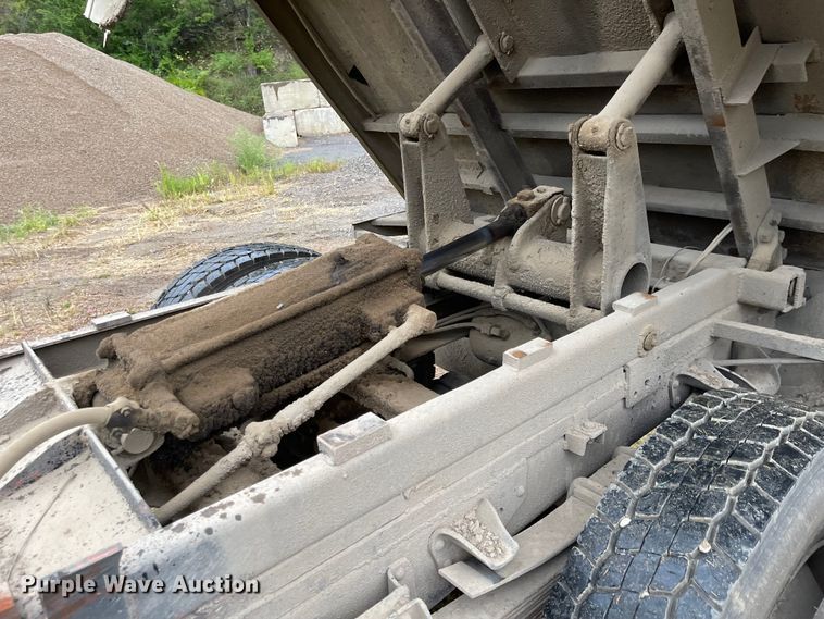 image for item MU9070 1984 Chevrolet 70  dump truck