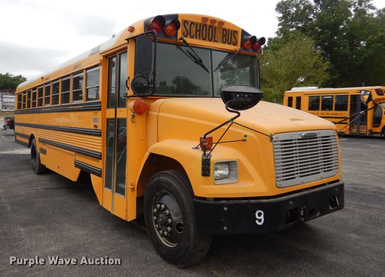 image for item DB7902 2001 Freightliner FS65  school bus