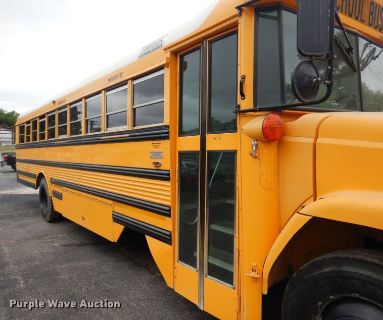 image for item DB7902 2001 Freightliner FS65  school bus