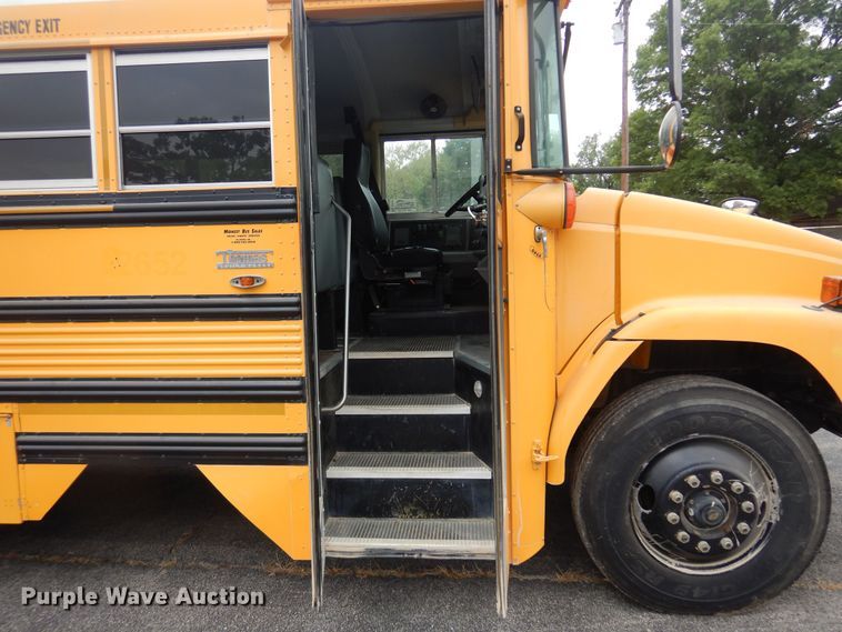 image for item DB7902 2001 Freightliner FS65  school bus