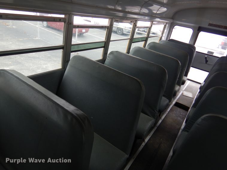 image for item DB7902 2001 Freightliner FS65  school bus