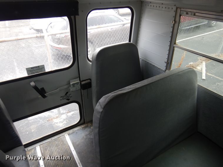 image for item DB7902 2001 Freightliner FS65  school bus