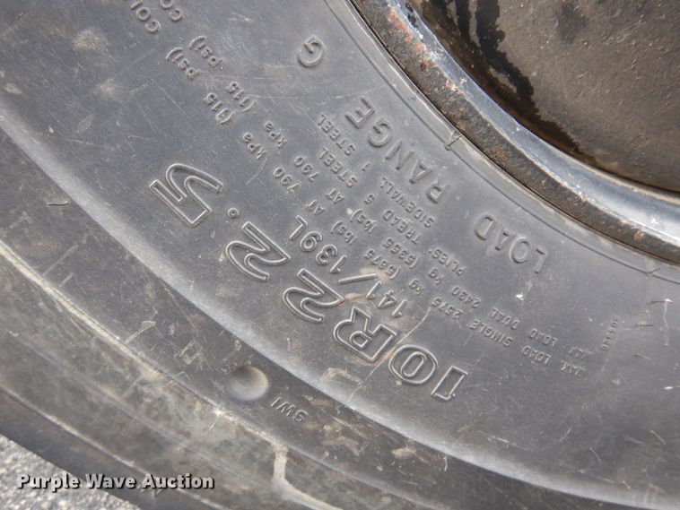 image for item DB7902 2001 Freightliner FS65  school bus