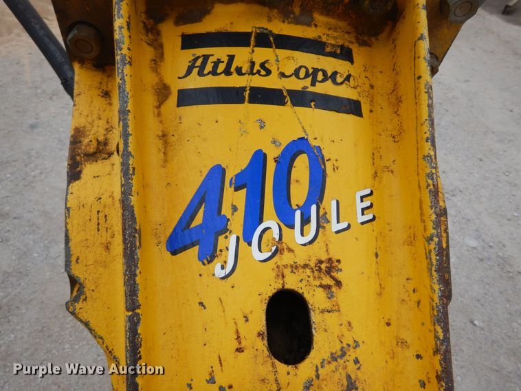 image for item DB7923 2002 New Holland LB75B  backhoe