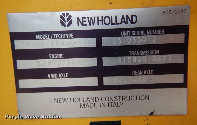 image for item DB7923 2002 New Holland LB75B  backhoe