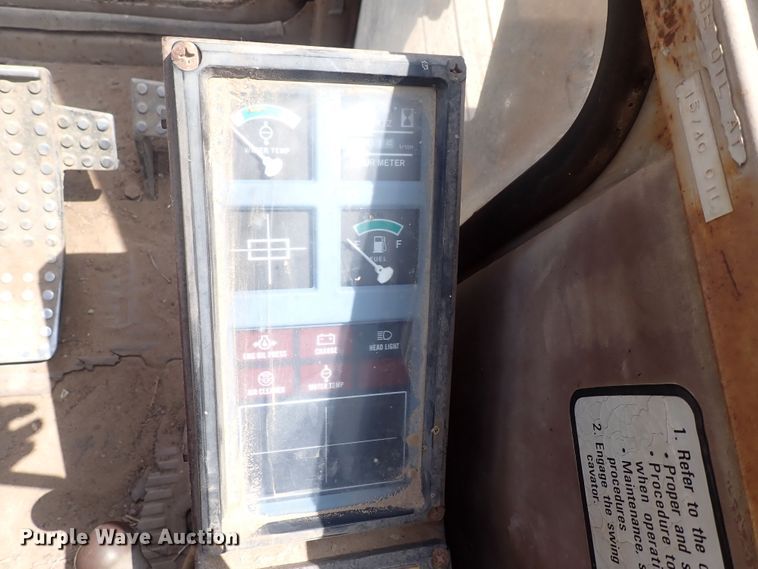 image for item DF5032 1985 John Deere 490  excavator