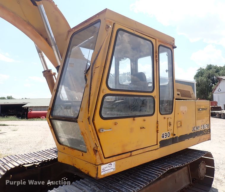 image for item DF5032 1985 John Deere 490  excavator
