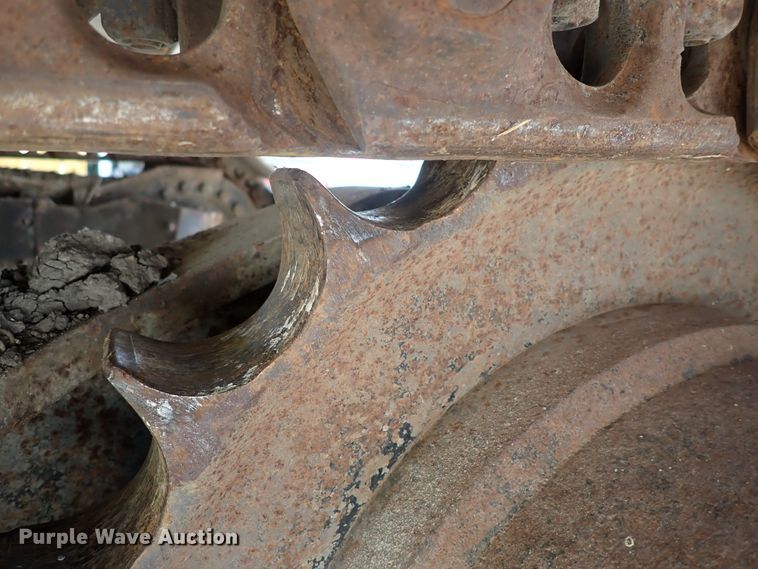 image for item DF5032 1985 John Deere 490  excavator