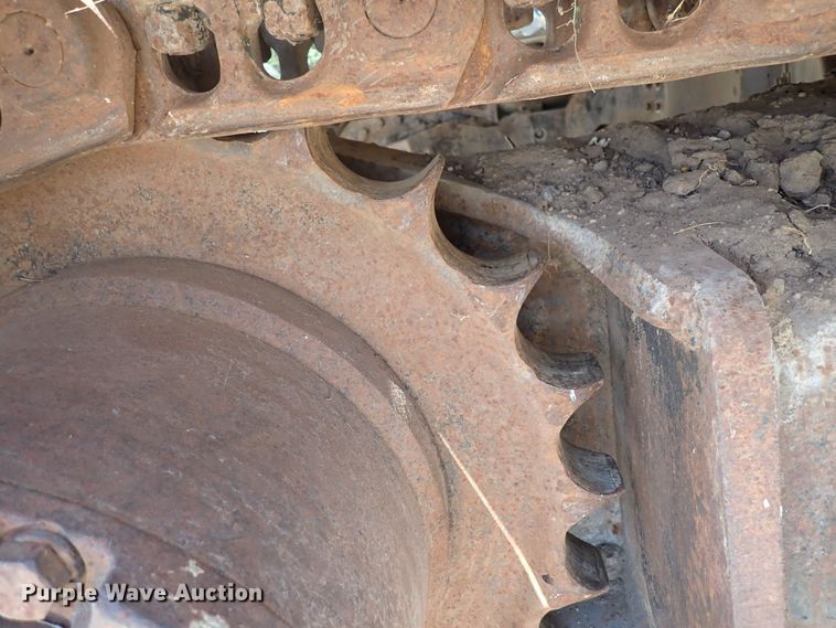 image for item DF5032 1985 John Deere 490  excavator