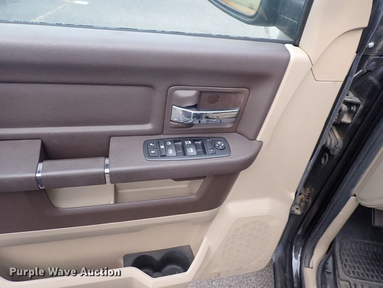 image for item DG2669 2011 Dodge Ram 1500  Crew Cab pickup truck