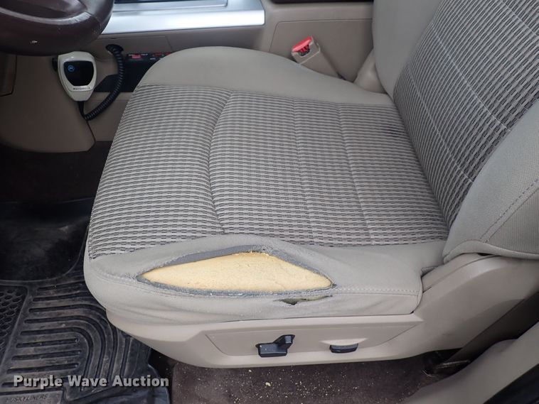 image for item DG2669 2011 Dodge Ram 1500  Crew Cab pickup truck