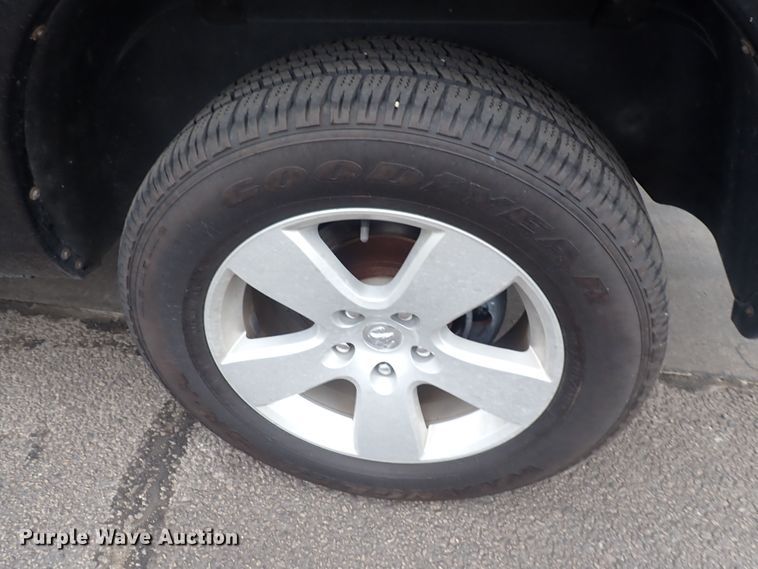 image for item DG2669 2011 Dodge Ram 1500  Crew Cab pickup truck