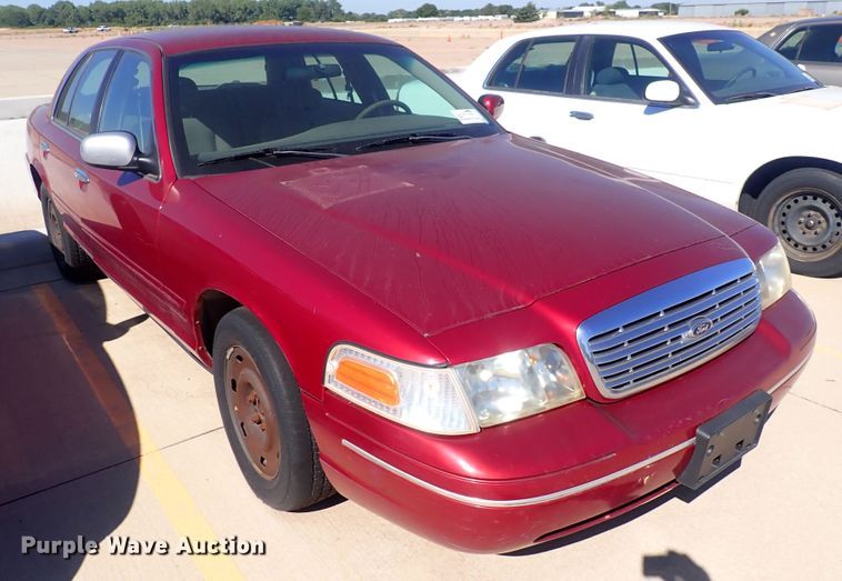 image for item DG2689 2003 Ford Crown Victoria Police Interceptor