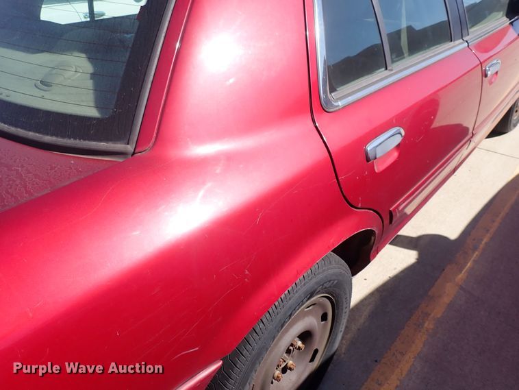 image for item DG2689 2003 Ford Crown Victoria Police Interceptor