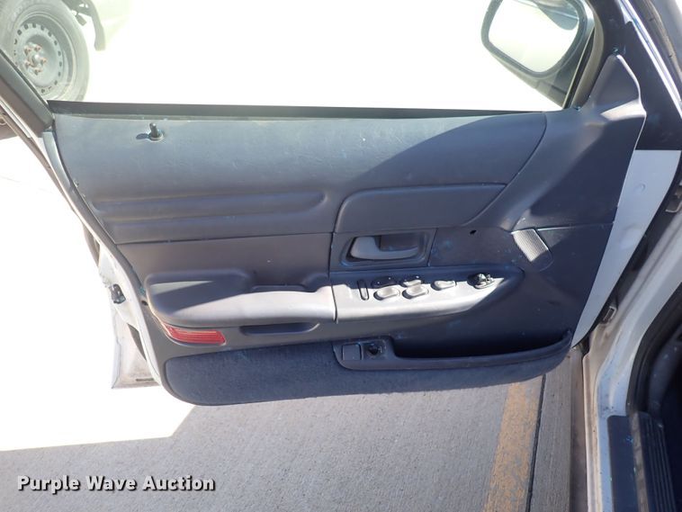 image for item DG2690 2000 Ford Crown Victoria Police Interceptor