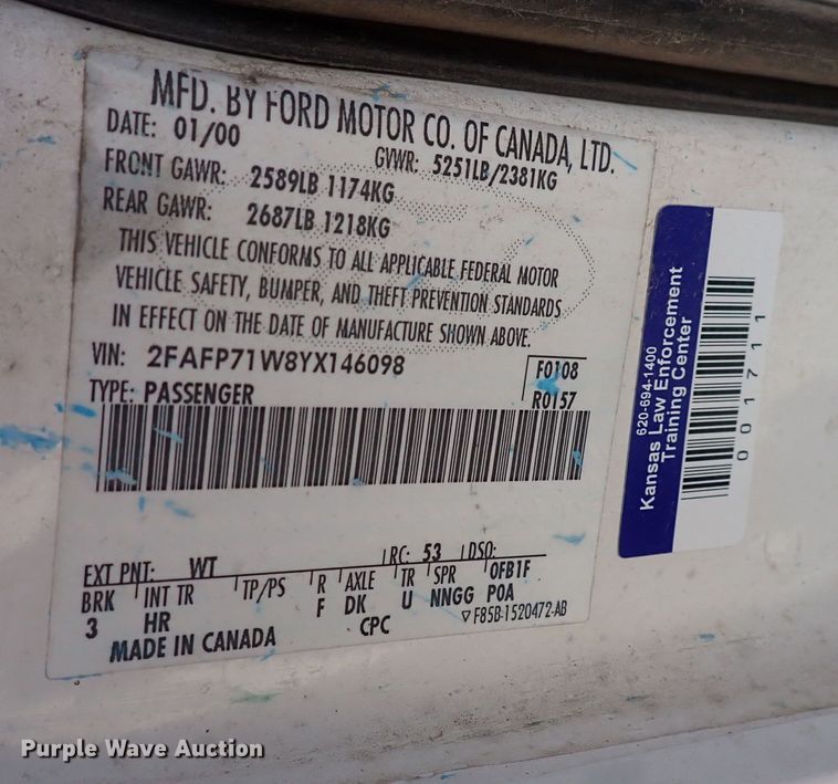 image for item DG2690 2000 Ford Crown Victoria Police Interceptor