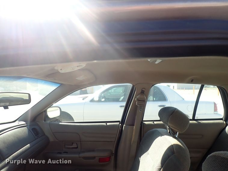 image for item DG2691 2001 Ford Crown Victoria Police Interceptor