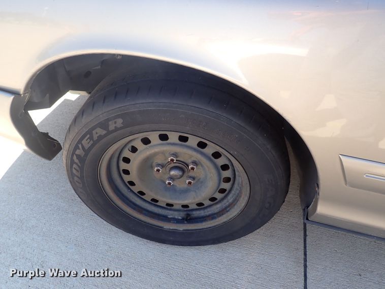 image for item DG2691 2001 Ford Crown Victoria Police Interceptor