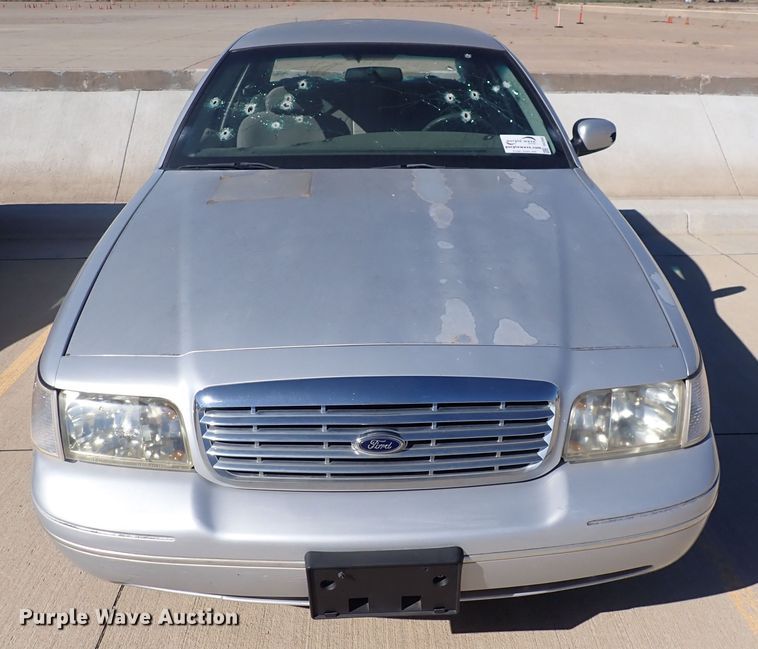 image for item DG2692 2001 Ford Crown Victoria Police Interceptor