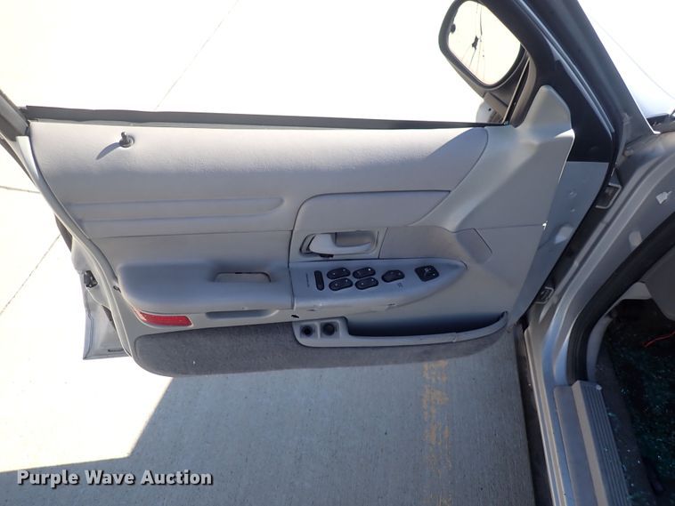 image for item DG2692 2001 Ford Crown Victoria Police Interceptor