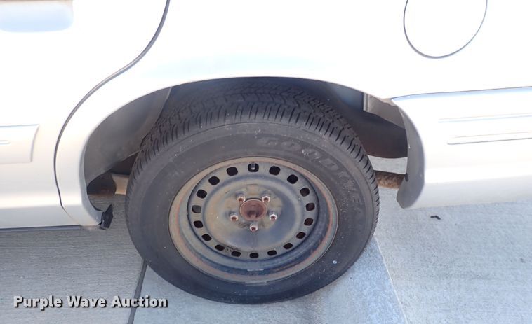 image for item DG2692 2001 Ford Crown Victoria Police Interceptor