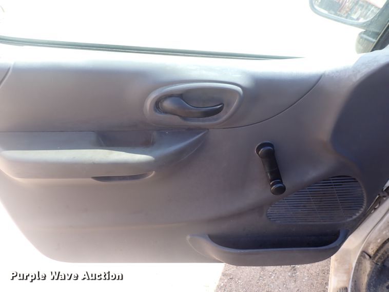 image for item DG2737 2002 Ford F150  pickup truck