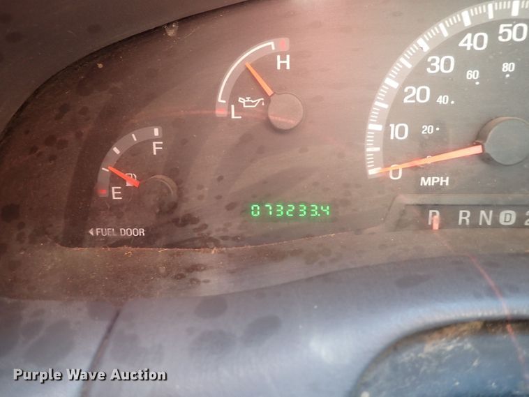 image for item DG2737 2002 Ford F150  pickup truck