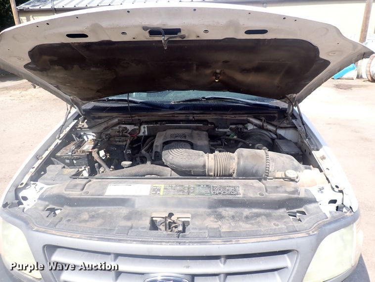 image for item DG2737 2002 Ford F150  pickup truck