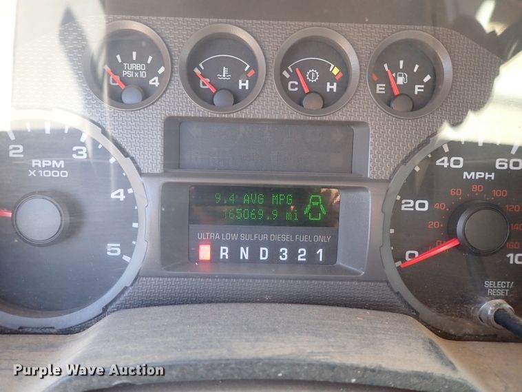 image for item DG5338 2008 Ford F550 Super Duty  flatbed truck