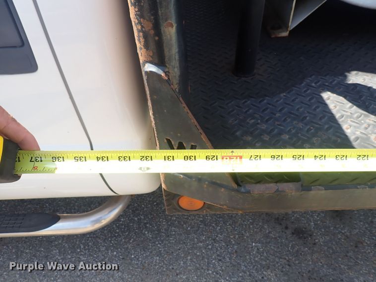 image for item DG5338 2008 Ford F550 Super Duty  flatbed truck