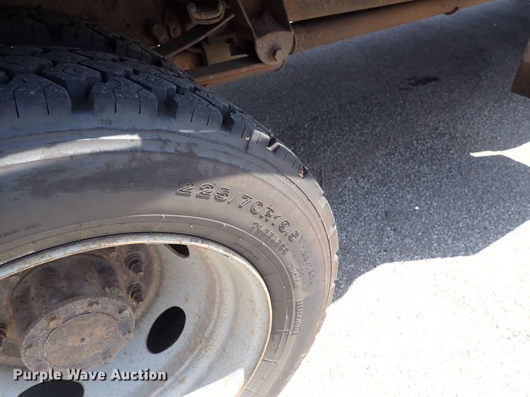 image for item DG5338 2008 Ford F550 Super Duty  flatbed truck