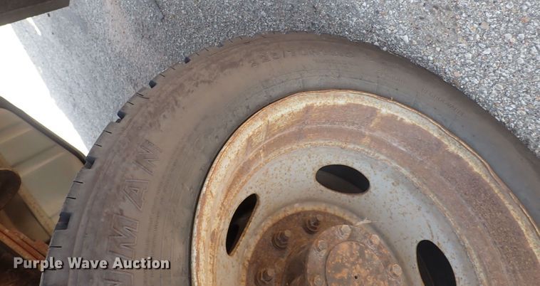 image for item DG5338 2008 Ford F550 Super Duty  flatbed truck