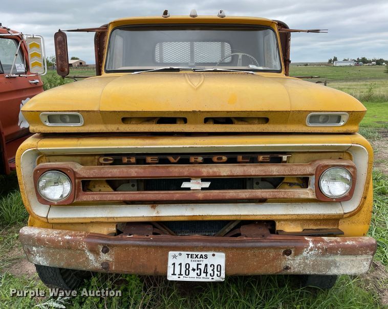 image for item DJ5212 1965 Chevrolet C60  flatbed truck
