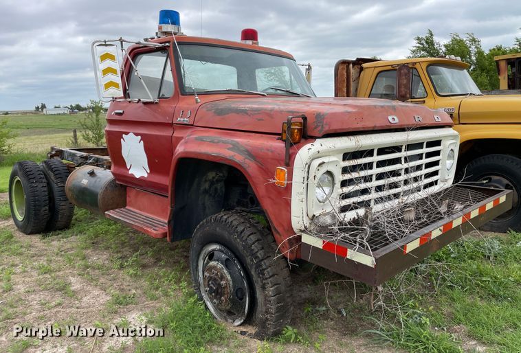 image for item DJ5213 1978 Ford F600  truck cab and chassis