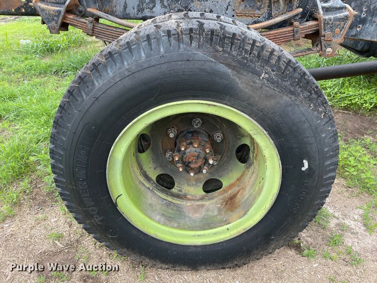 image for item DJ5213 1978 Ford F600  truck cab and chassis