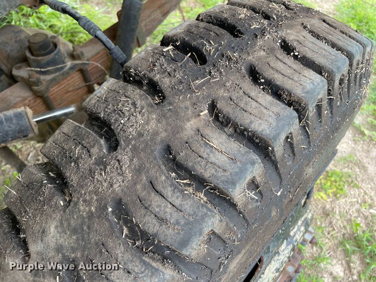 image for item DJ5213 1978 Ford F600  truck cab and chassis