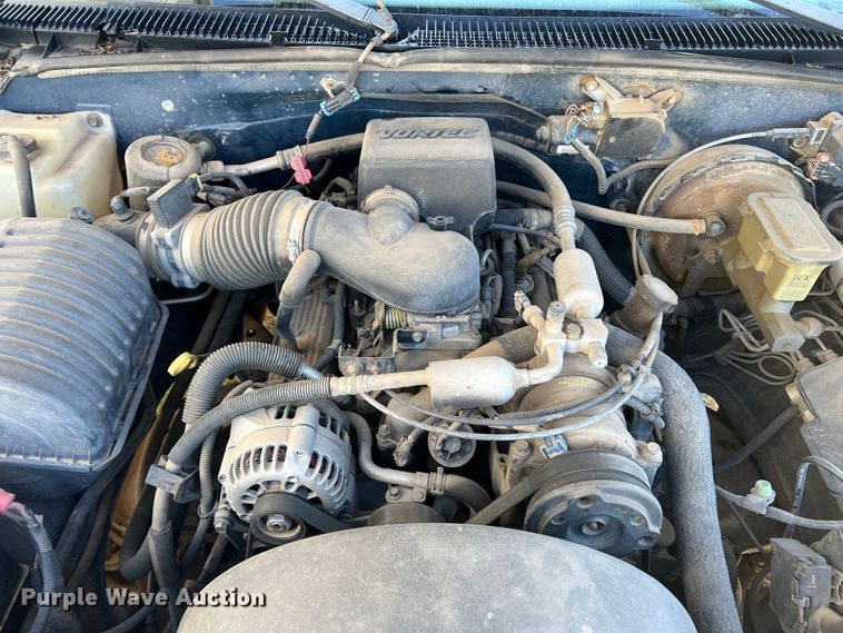 image for item DJ7709 1998 Chevrolet C1500  Ext. Cab pickup truck